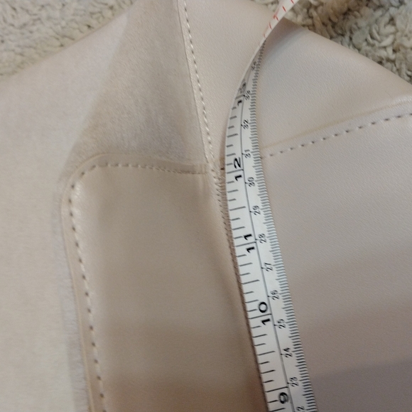 Donna Karan Cashmere Mist Tote - Picture 10 of 11